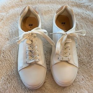NWOB. H&M sneakers